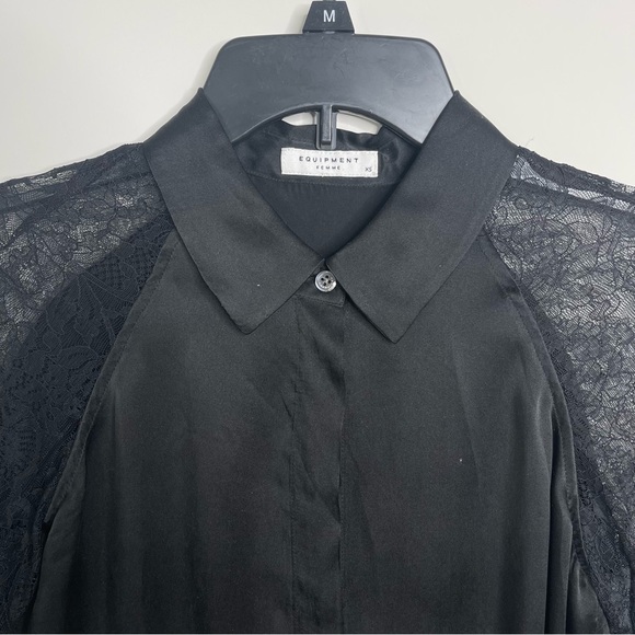 Equipment Femme Iridescent Black 100% Silk Lace Sleeves Minimalist Goth Blouse - Picture 3 of 15